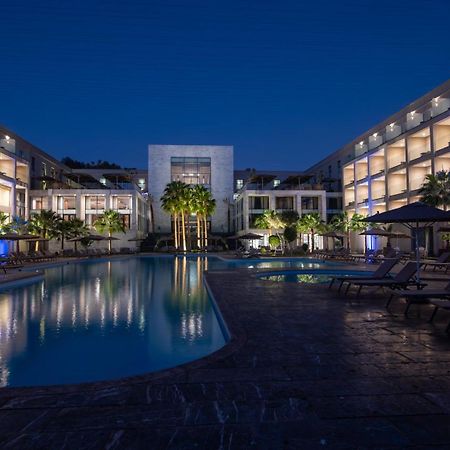 Dominium Palace Agadir Exterior foto The hotel at night